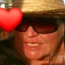 Elisa E.