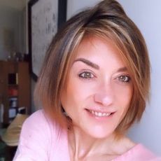 Elise G.