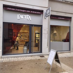 Fromagerie L'ACTEA 26 Rue Paul Verlaine, 69100 Villeurbanne