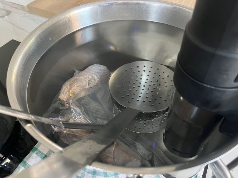 Photo : Cuisson sous vide au thermoplongeur