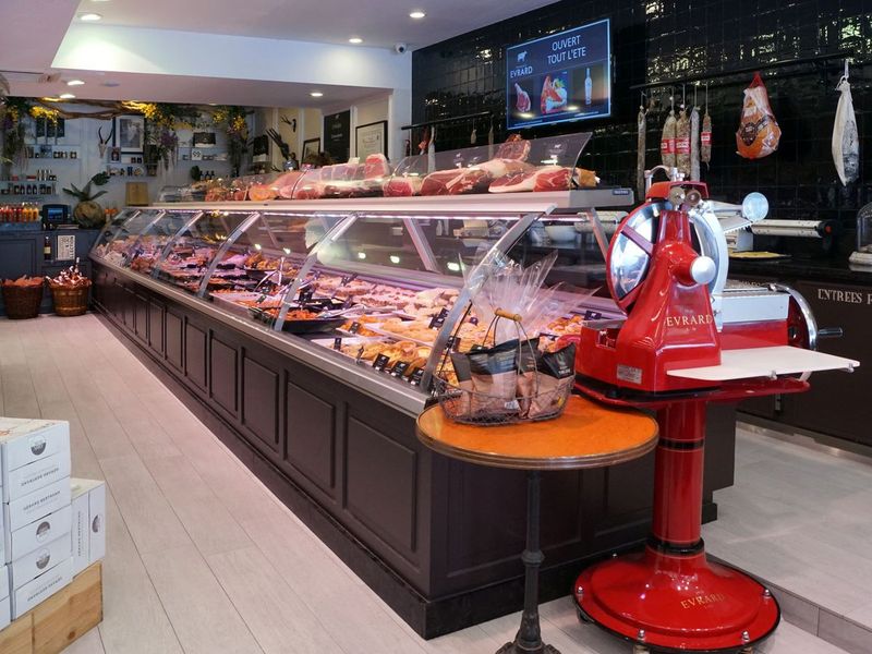 Entrée boucherie Maison Evrard à Lille Gambetta