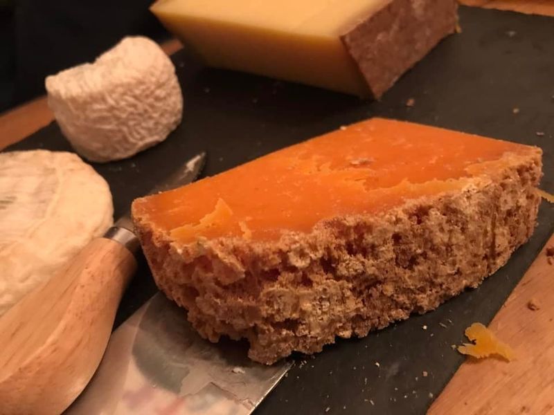 La mimolette, reine des plateaux de fromages !