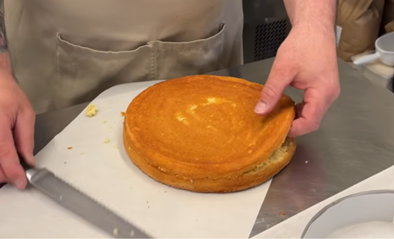 Photo : disque de génoise pour votre fraisier
