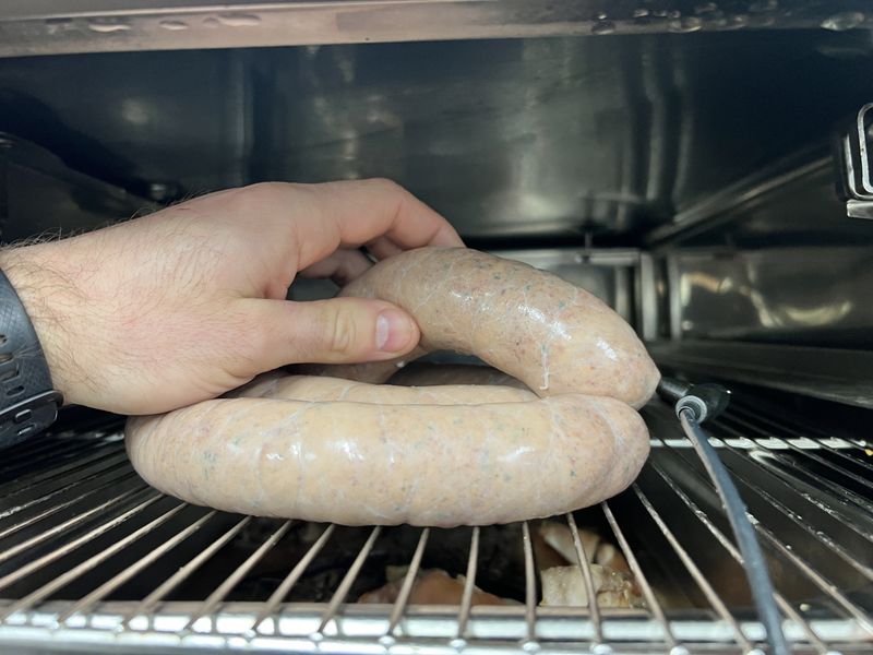 Photo Claire Decraene : cuisson des fricadelles 