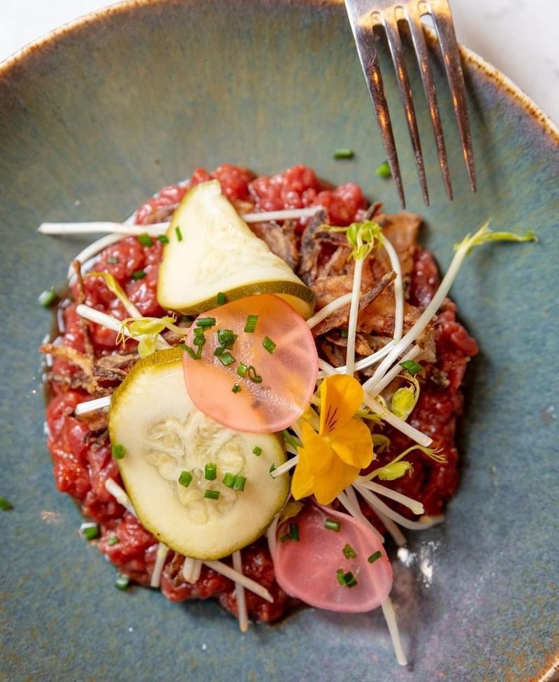 Photo Les Bouchers bien élevés : tartare au couteau