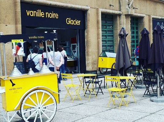 Glacier Vanille Noire
