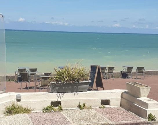 Le Bas Fort Blanc