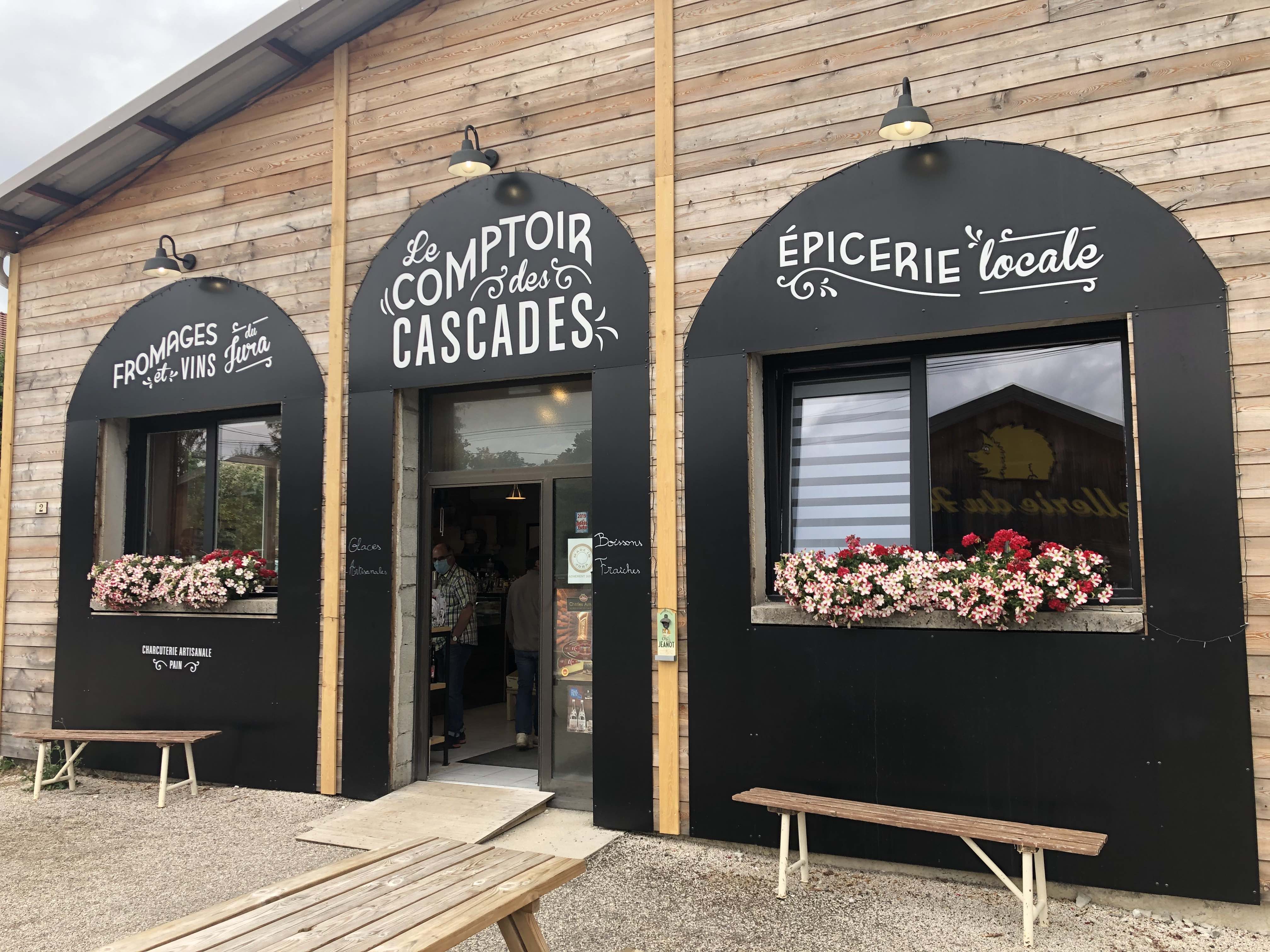 Le Comptoir Des Cascades