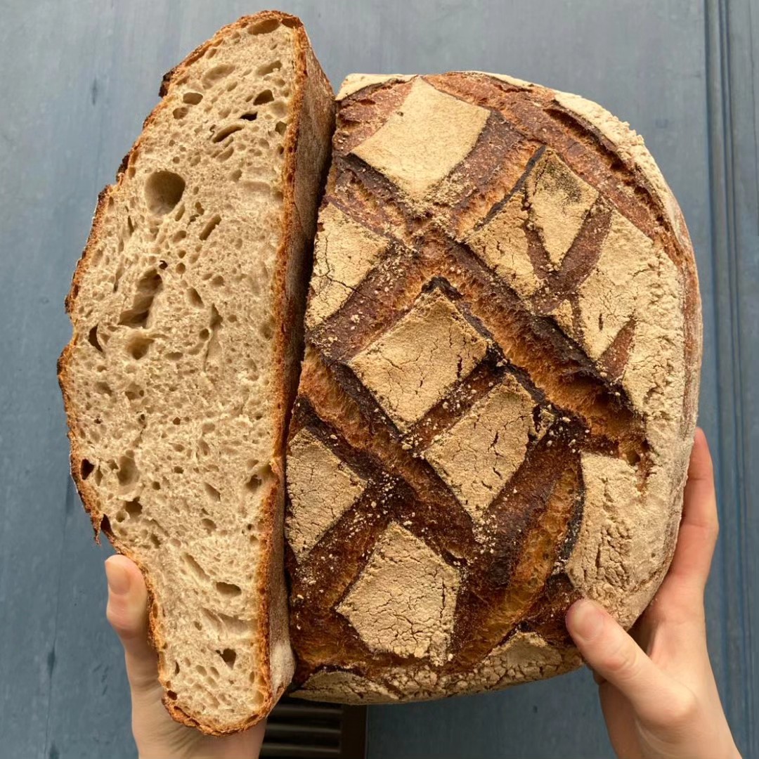 Pain bio levain naturel Lille chez Brood