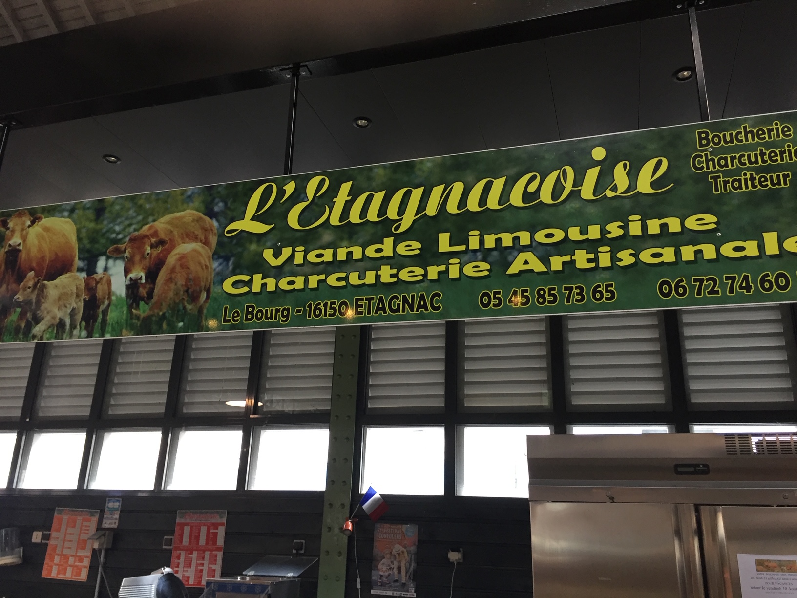 Boucherie l'Etagnacoise dans les Halles de Saint-Junien