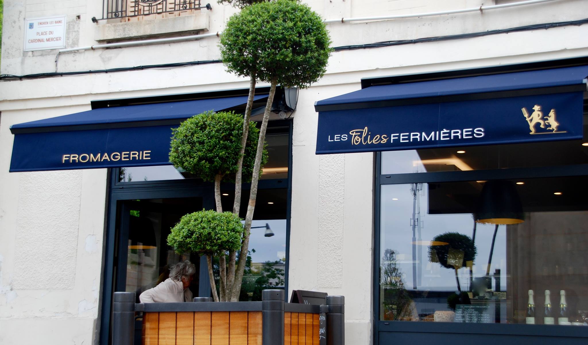 Les Folies Fermières