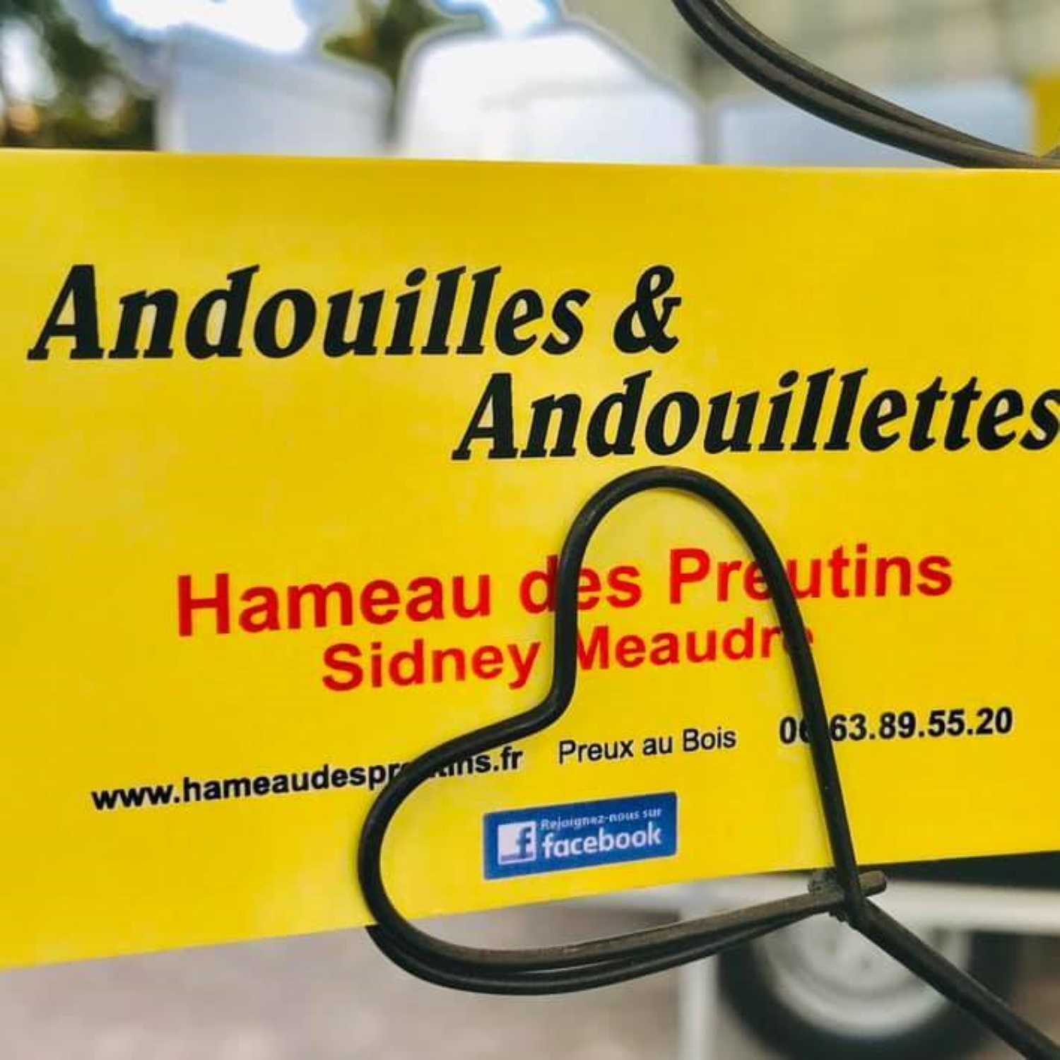 Hameau des Preutins, andouilles et andouillettes à Preux-au-Bois