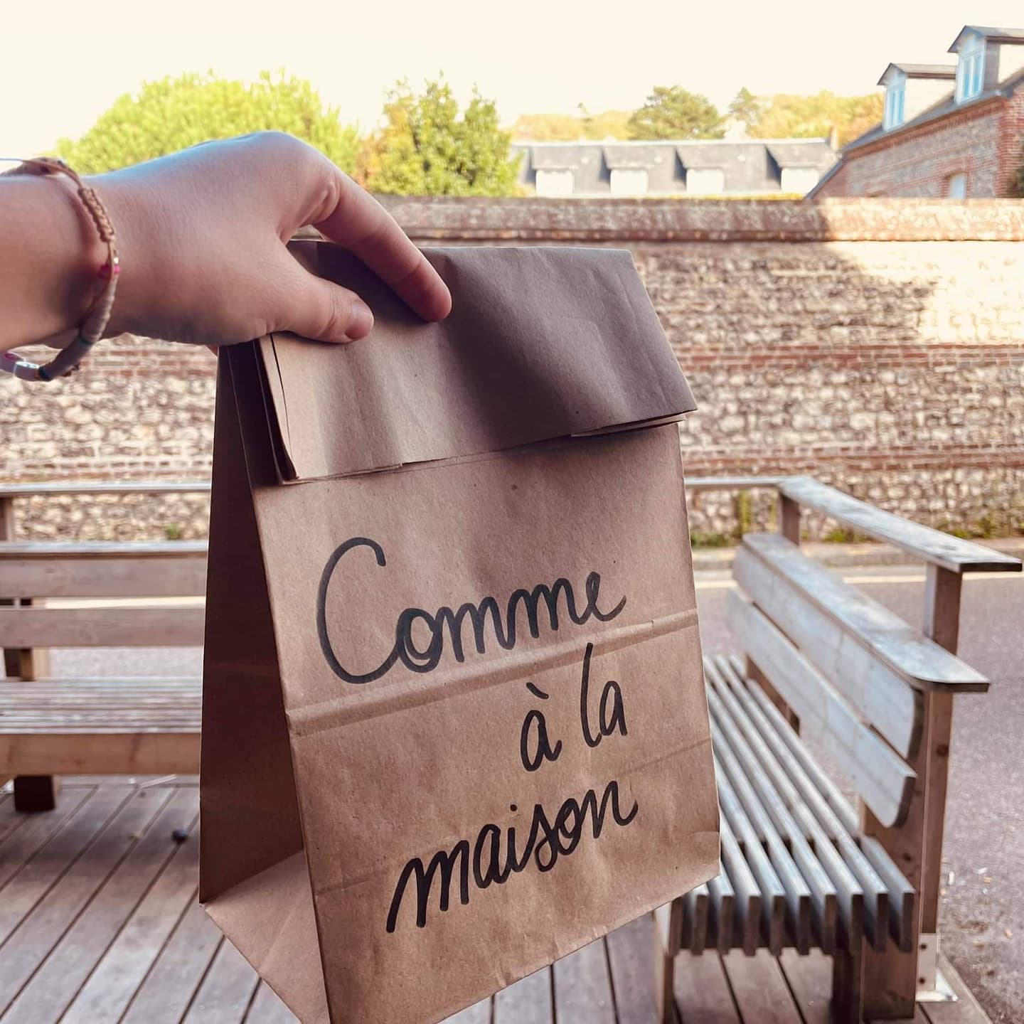Comme a la maison