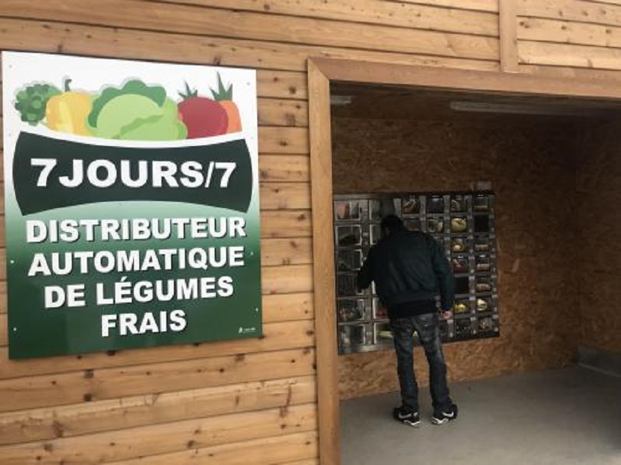 Distributeur ferme grislain